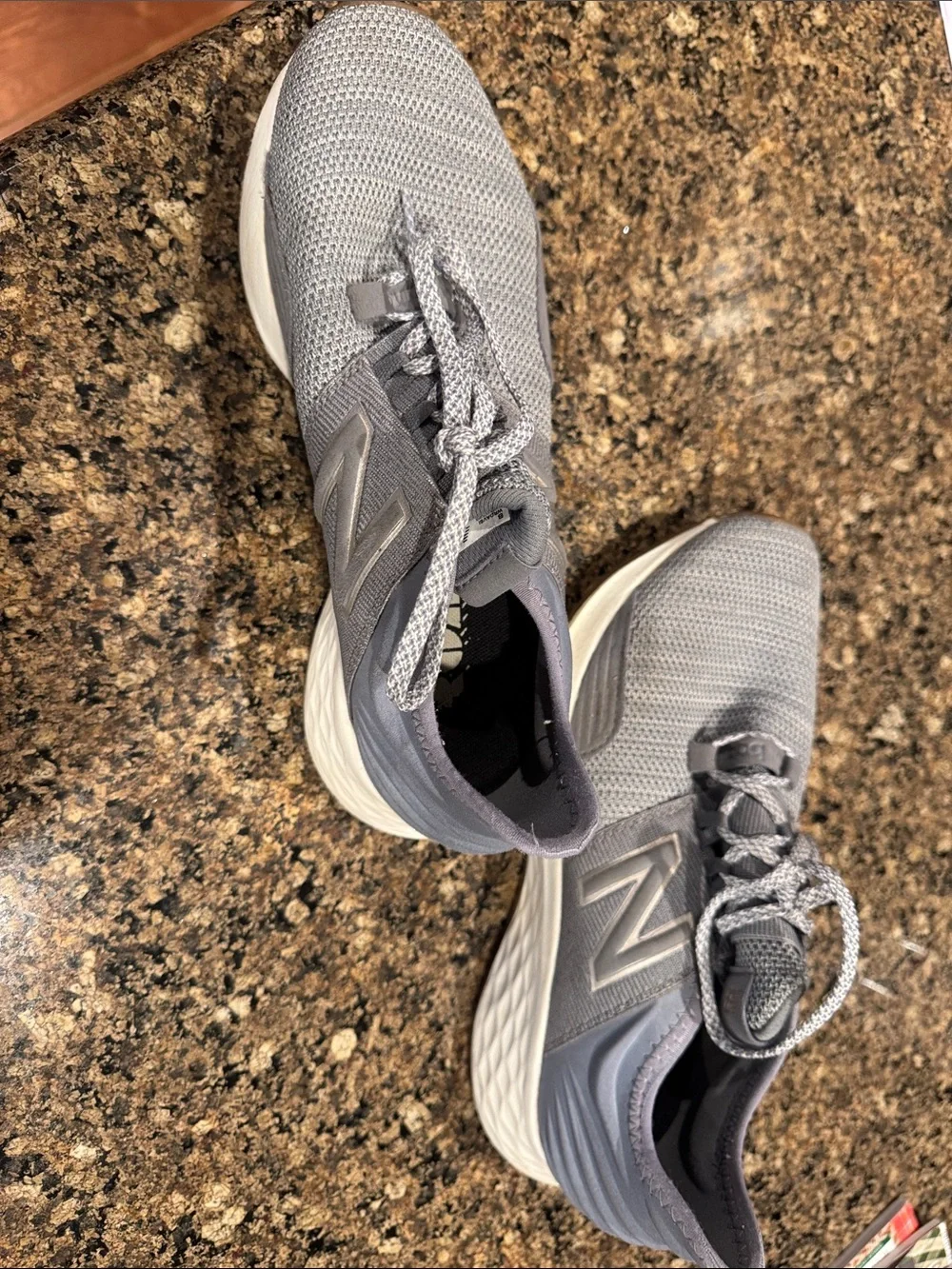 New Balance Men's Gray Athletic Running Sneakers